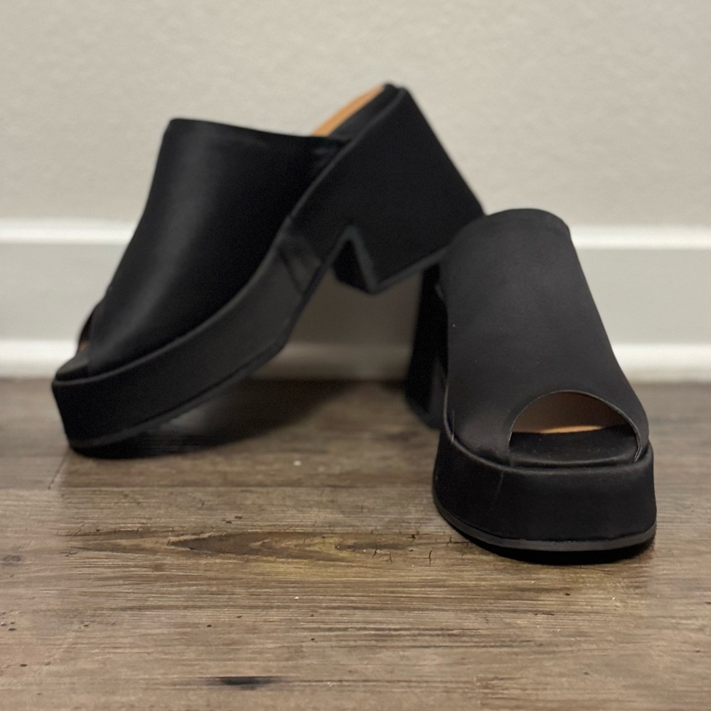 Ganni Black Platform Mules